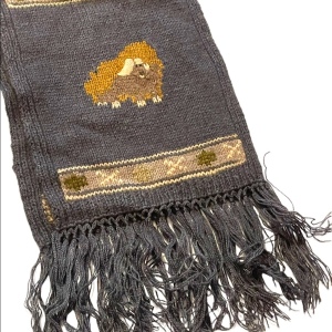 Qiviuk Merino wool Handknit Luxury Peru Lamb scarf Was 299$ USD Winter