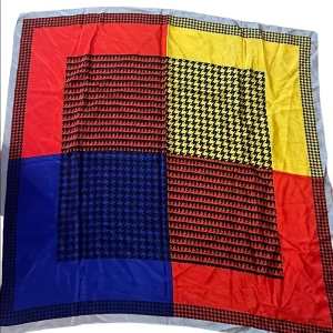 Vintage 1980s Liz Claiborn Multicolor SILK Houndstooth Scarf Square