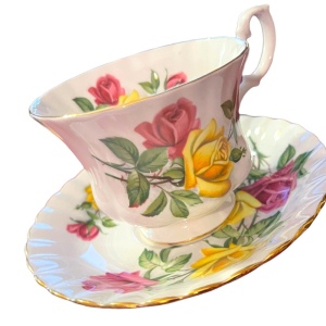 Royal Albert England Pink and Yellow Roses Montrose Shape Tea Tea Cup and Saucer