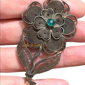 Antique silver filagree large flower brooch rhinestone china export