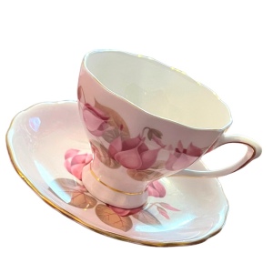 Vintage Colclough pastel pink flower flowers tea cup & saucer set