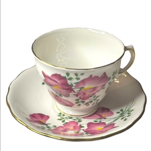 Vintage Royal Vale Pink floral flower tea cup & saucer bone china England