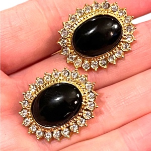 Vintage 1980s Butler black onyx crystal gold finish rhinestone Fifth Ave Collec