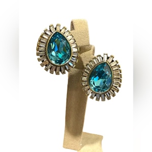 Retired stunning Blue topaz Swarovski Crystal Art deco finish Princess earrings