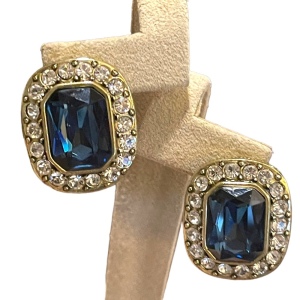 Retired Sapphire Blue Swarovski Crystal Art deco Stunning princess earrings