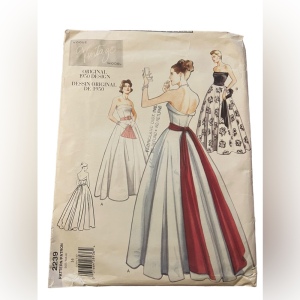 Vintage Vogue Sewing pattern womens Party Dress Uncut Sz 14