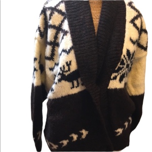 Hand knit large deer WOOL snowflake sweater hand knitted