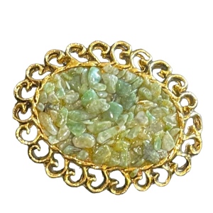 Vintage Jade chip fancy 1970s Gold finish brooch