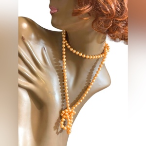 Vintage peach shiny high gloss fancy glass pearl long necklace