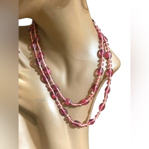 Handmade glass lampwork bead fancy pink glass knotted necklace