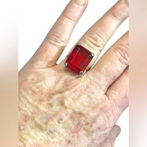 Vintage Ruby red GLASS fancy large sterling ring square center