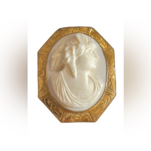 Lovely Antique Gold filled ornate white Coral Carved CAMEO Brooch pendant