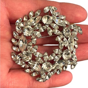 Lovely Large 1950s Stunning SHERMAN clear Crystal brooch silver finish