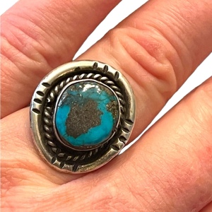 Vintage sterling silver 925 Native Southwestern turquoise ring