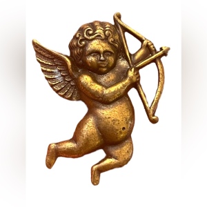 Vintage antiqued Brass finish CUPID Cherub with arrow fabcy brooch