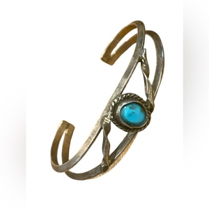 Vintage Silver Southwestern Turquoise hand made bangle bracelet