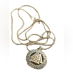 Nordic Runes Silver Valknut Triquetra Triangle Norse Viking Pendant Necklace