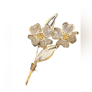 Antique 800 Italy silver gold wash fancy fillagree flower brooch