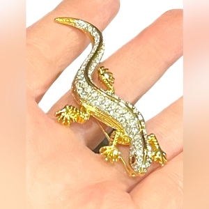 Vintage 1980s Gold Dorlan Lizard fancy crystal high wuality brooch