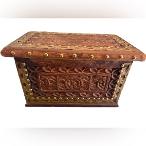 Vintage Carved flowers solid wood brass trim Jewelry box trinket Mexico