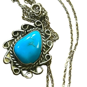 Silver turquoise Native Southwestern Handmade pendant necklace