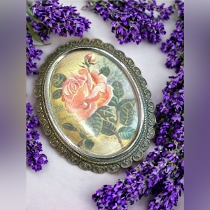 Art Deco Antique TLM England Flower metal cameo style brooch