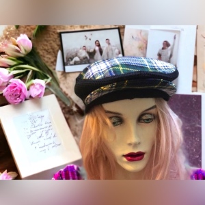 Vintage Tartan Scottish Hat Sz small beret