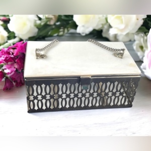 Vintage 1950s Lucite silver metal box purse bird cage ornate design