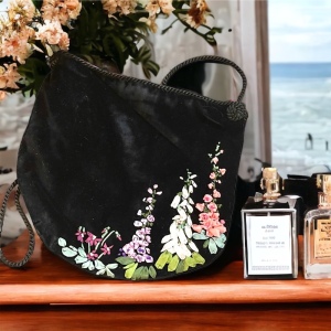 Vintage black velvet hand embroidered flowers purse shoulder bag