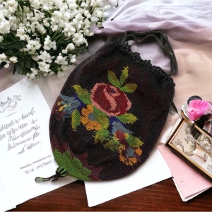 1880s Lg spectacular Victorian Micro Beaded Reticule Bag/roses floral Purse blk