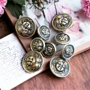 Vintage metal buttons gothic haunted face peasant women Medusa silver mix 1960s