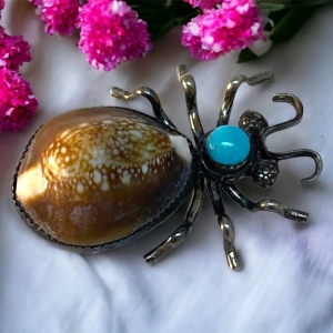 C1950s Navajo sterling silver bug brooch turquois