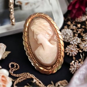 Vintage 12k GF shell Cameo Catamore Italy