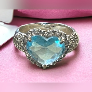 Lovely Sterling silver 925 Sim Blue Topaz & Sim Diamond glass ring Heart