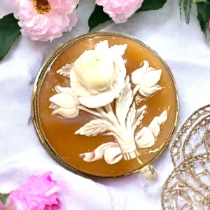 Vintage Sterling silver High relief Round flower cameo Brooch