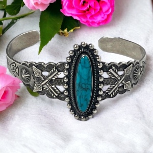 Vintage Sterling silver 925 Turquois Navajo southwestern Indian bangle bracelet