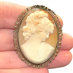 Vintage 1940s 800 silver Ornate filagree design hand carved shell large cameo