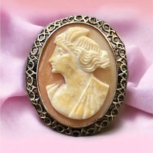 Antique Ornate filagree 800 silver Hand carved shell cameo brooch pendant