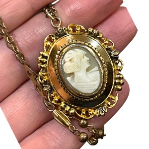 Vintage gold finish Shell Cameo locket necklace