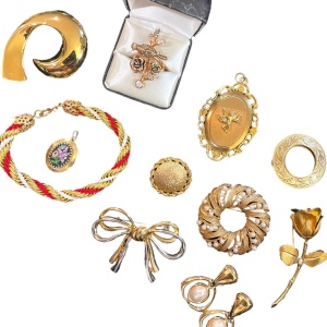 Vintage GOLD finish jewelry lot brooches locket earrings ring scarf clip