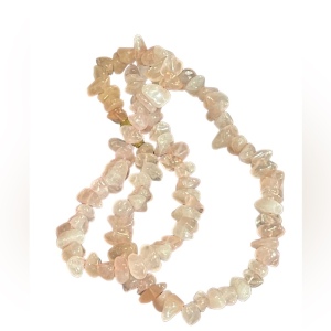 Vintsge rose quartz stone nugget necklace 16”