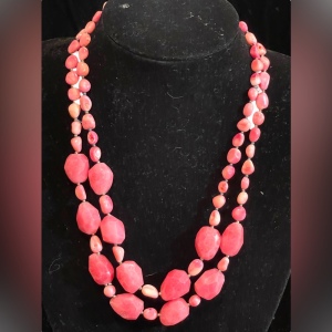 Lovely vintage dark pink stone double strand necklace