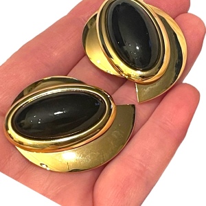 Vintwge large chunky gold Finish black resin metal clip on earrings