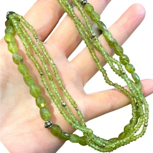 Silver Bali style Rough faceted PERIDOT 4 strand bead necklace Balenisian