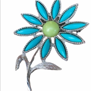 Vintage Sarah Coventry colorful blue Daisey silver brooch 1960s