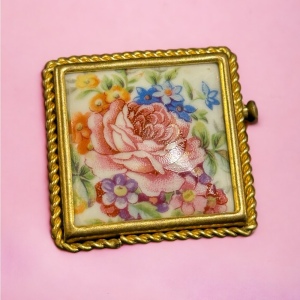 Vintage Limoges Ceramic flower painted France brooch gold finish