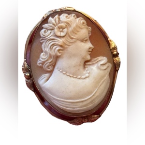 Vintage 1950s 12k gold filled Van Dell Carved shell cameo Victorian lady RF