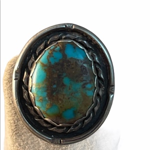 Vintage Navajo sterling silver ring Turquoise southwestern