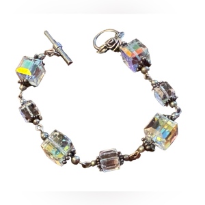 Artisan Chunky crystal sterling silver toggle bracelet