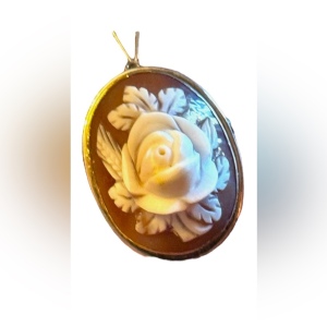 Vintage silver 800 Flower carved shell cameo brooch pendant